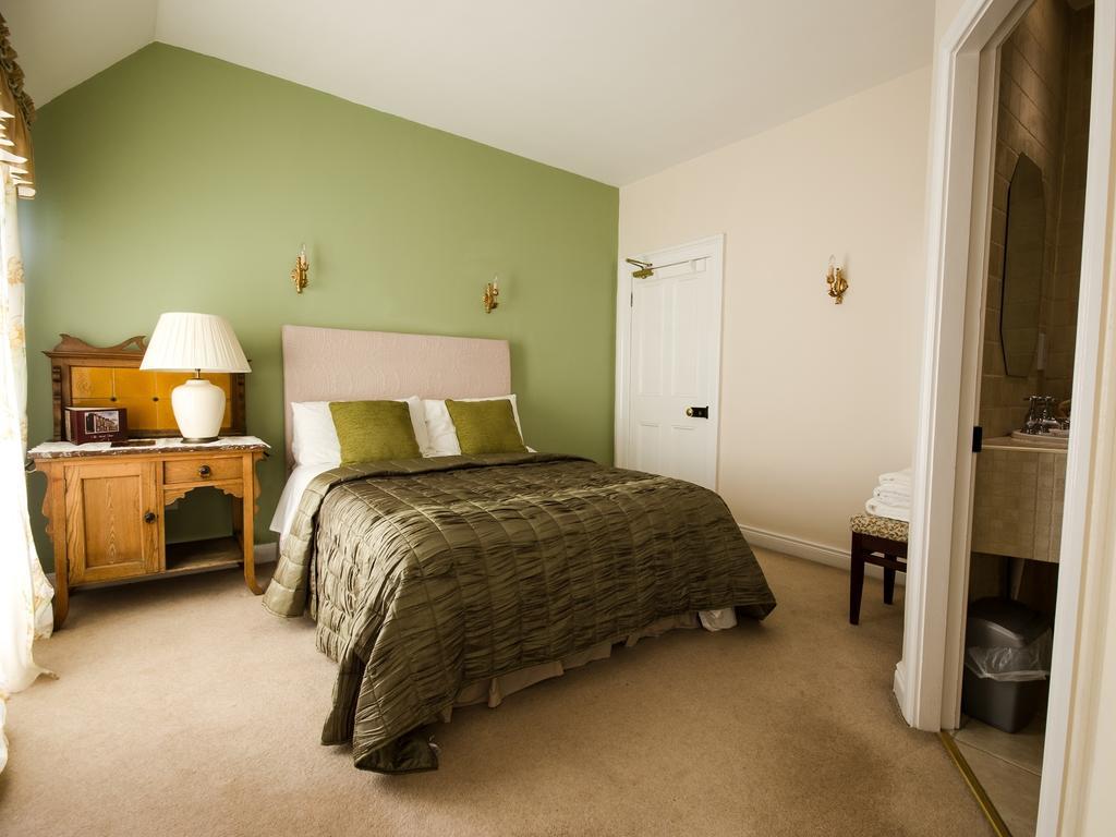Meath Arms Country Inn Aughrim Zimmer foto